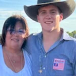 Meet your Posher, Cheri